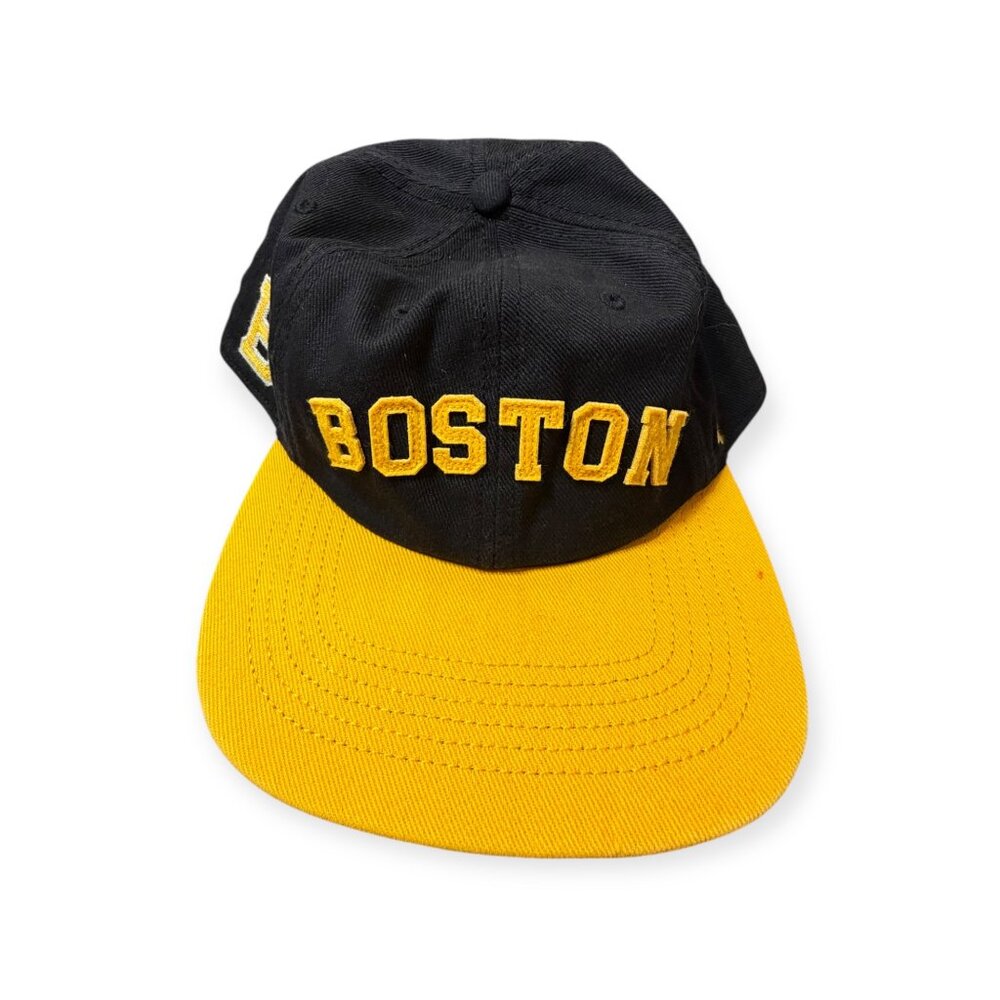 Boston Bruins Mitchell & Ness Snapback Hat – NHL – Black & Gold